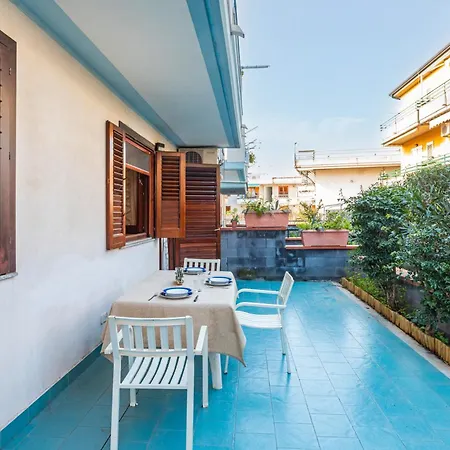 Le Piramidi Seaside House Apartment