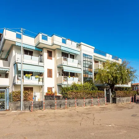 Le Piramidi Seaside House Apartment *