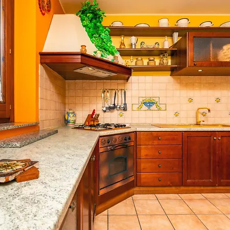 Le Piramidi Seaside House Apartamento *